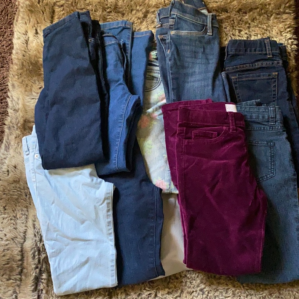 Lot of size 8 girl jeans, great condition!